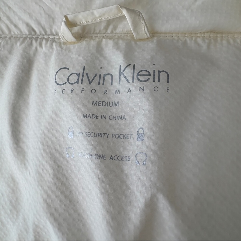 Calvin Klein Performance Vest With Pockets - Size M (1101-6) - Picture 5 of 7